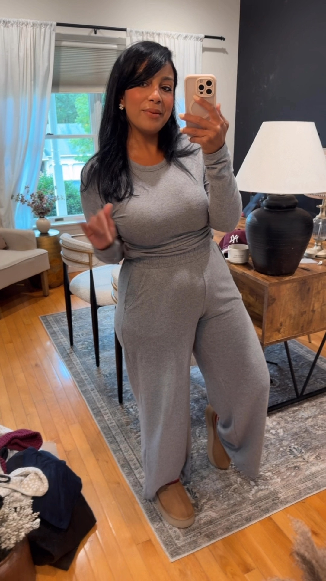 Abercrombie lounge set is comfortable ⚡️🤍☁️ 

#LTKFallSale #LTKSeasonal #LTKSaleAlert