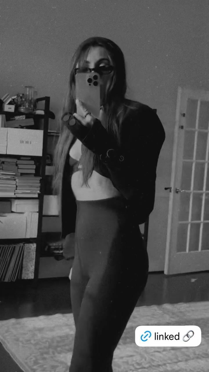 @Alo Yoga 

#LTKActive #LTKmomlife #LTKfitnessgoals