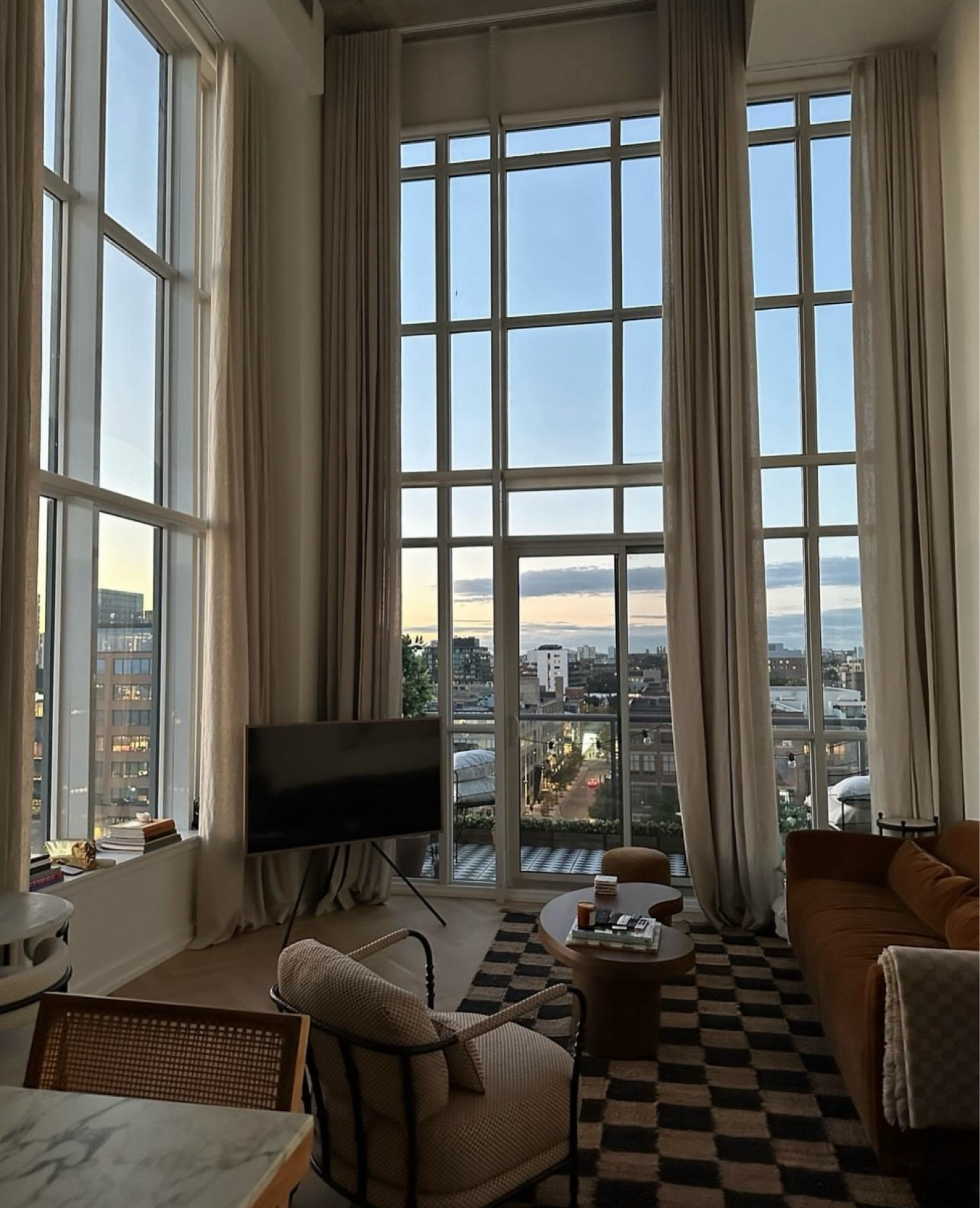 little bits of home 2/5

#LTKstyletip