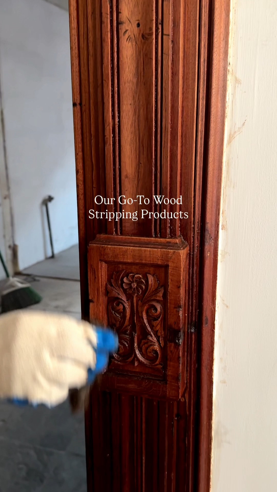 Our favorite products to use for wood stripping when we’re trying to restore historic wood 🙌