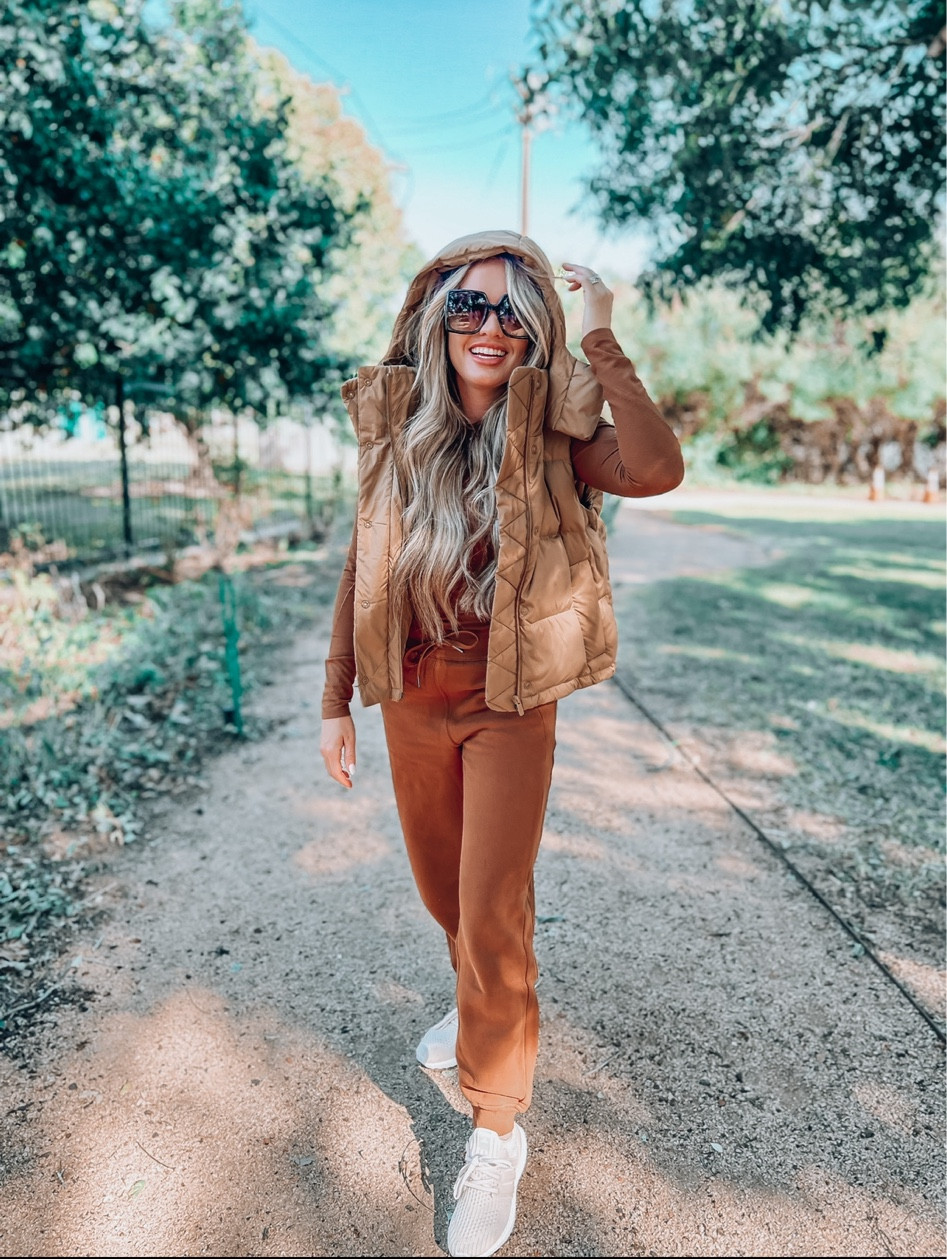 Obsessed with this new puffer vest from Lululemon! Would make a great gift this season. 

Gift guide - gifts for her - Lululemon - puffer vests 

#LTKHoliday #LTKfit #LTKSeasonal