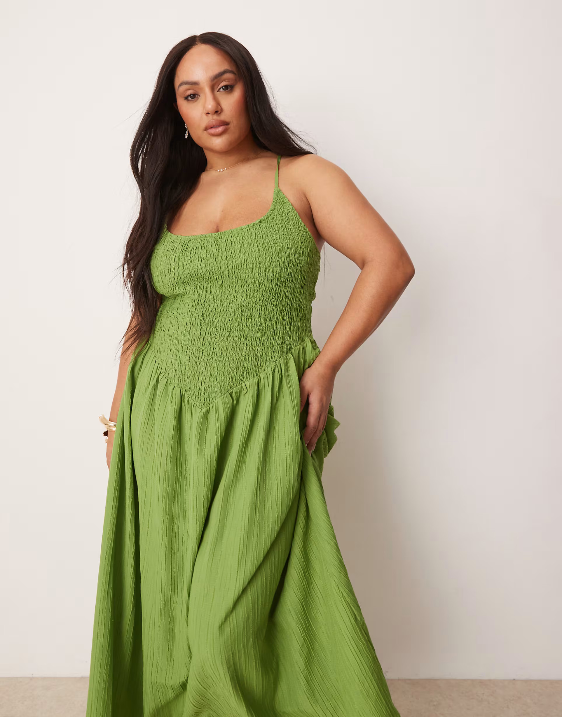 ASOS DESIGN Curve scoop neck crinkle maxi dress with cross back in green | ASOS | ASOS (Global)