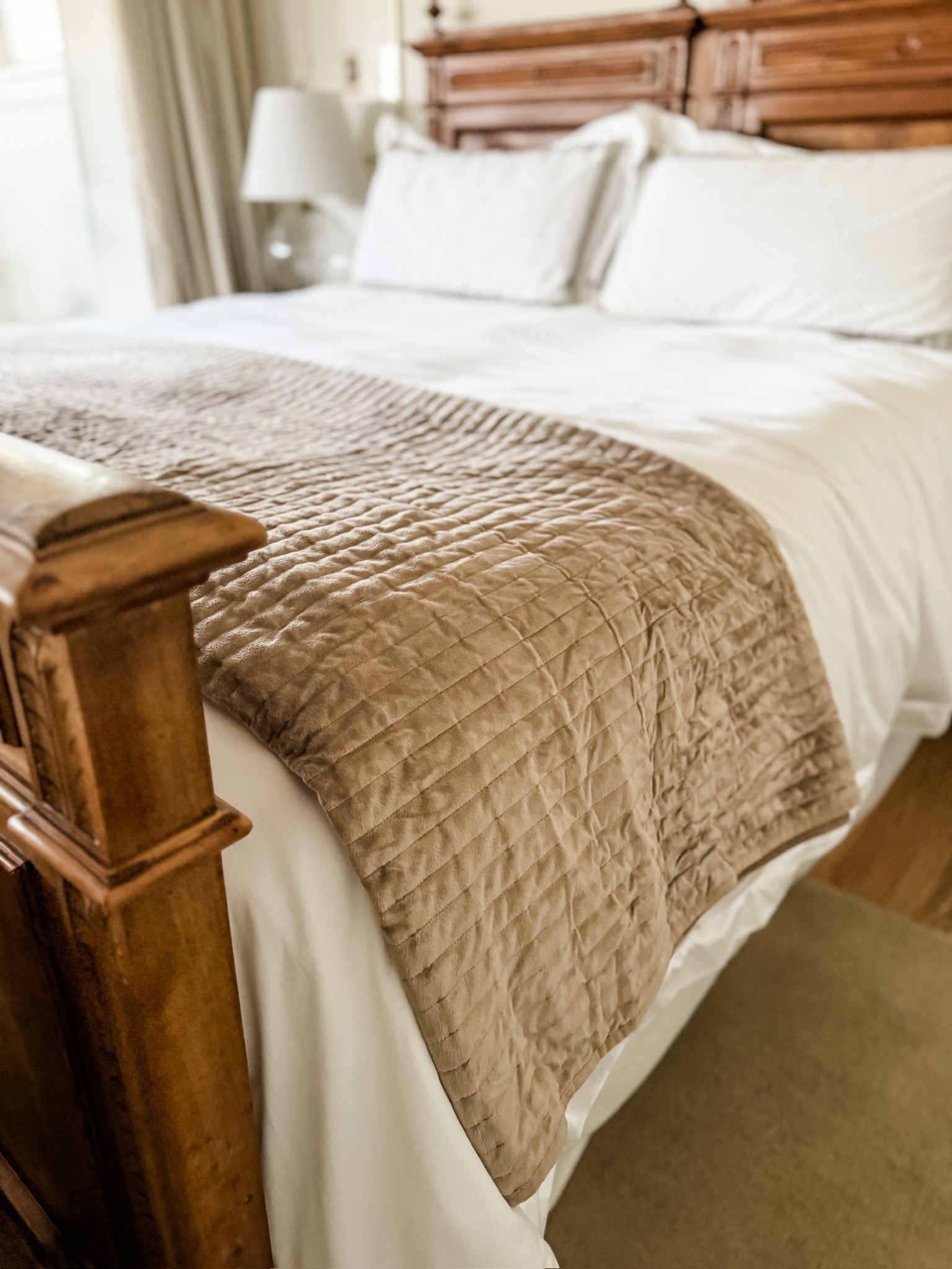 Affordable Amazon Bedding Favorites! These finds are high quality, and bring that luxury look into any space.

Quality bedding that looks and feels great is something that is essential to any household. There is often a large price tag attached to pieces like velvet quilts and waffle weave blankets, but you don’t have to spend a lot to achieve that luxury look. My new velvet quilt brings so much color and texture into our guest bedroom, and it is oversized so it’s super cozy. Pairing it with hotel quality pillow inserts and covers achieves a beautiful and classic look. My son loves lightweight sheets and quilts and these two finds just keep getting softer with every wash. Mixing in a custom pillow with simple euro shams is an easy way to elevate your design, and brings in additional, fun colors. 

Amazon Home, Affordable Bedding, Budget Bedding, Affordable Home Decor, Amazon Must Have, Velvet Quilt, Waffle Weave Blanket, Bedroom Refresh, pillow covers, pillow inserts, velvet pillows, hotel pillows, sheet set, soft sheets, soft quilts, breathable bedding #LTKVideo #LTKhome

#LTKMostLoved