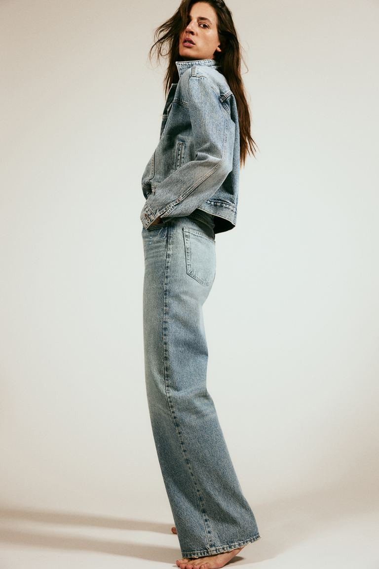 Wide Ultra High Jeans - Ultra high waist - Long - Light denim blue - Ladies | H&M US | H&M (US + CA)