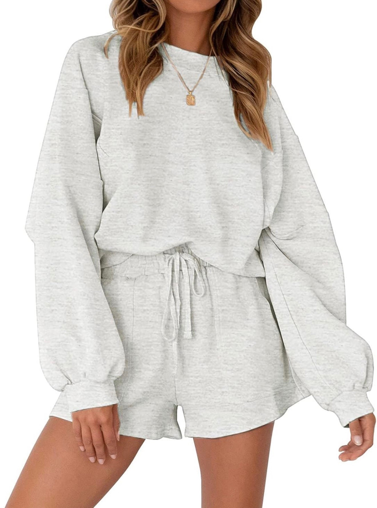 Mom fit for the ballpark 

#LTKmomlife #LTKfitnessgoals #LTKootd