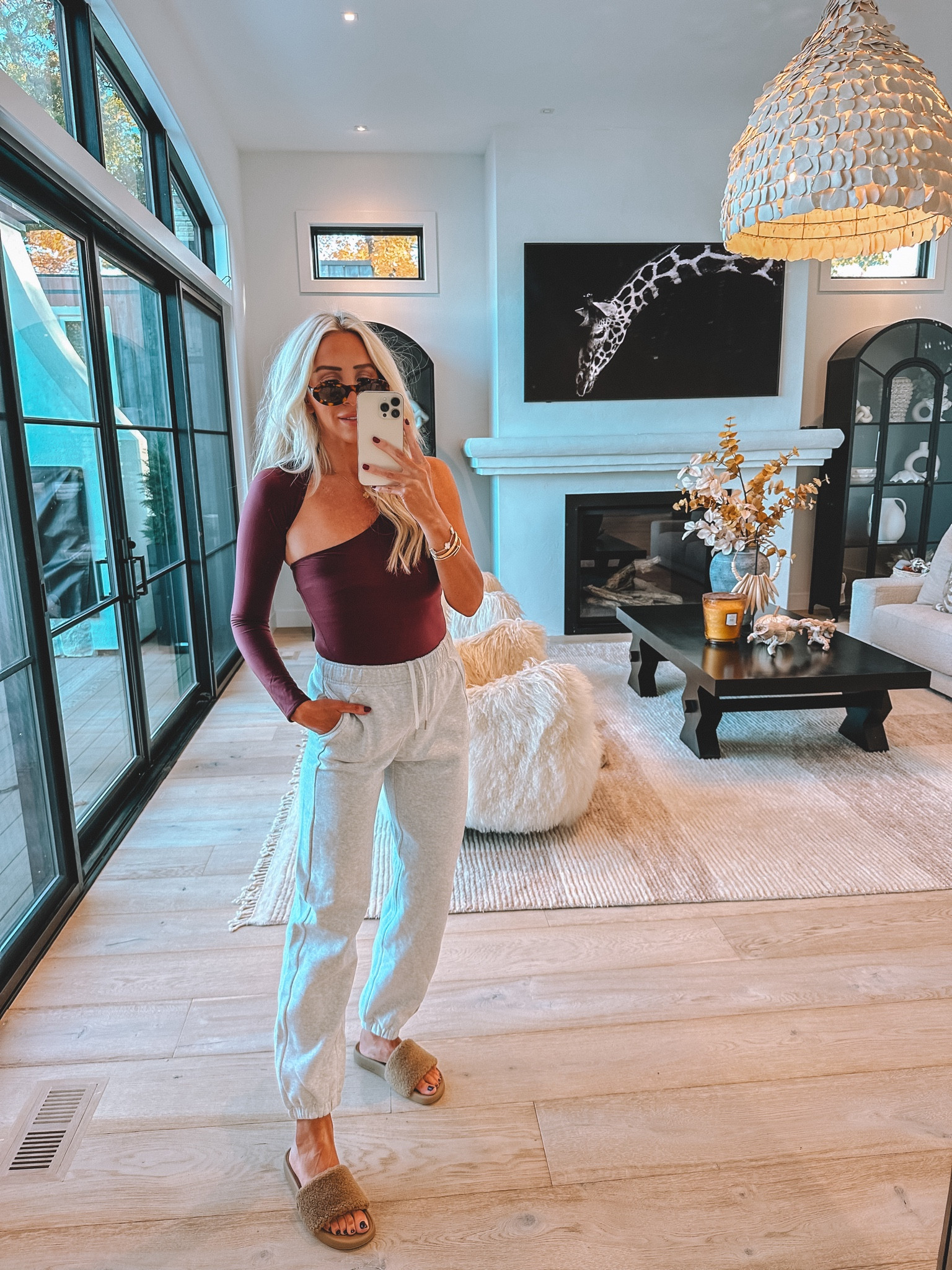 NEW lululemon 😍😍😍 wearing a medium in the top and a xs in joggers 