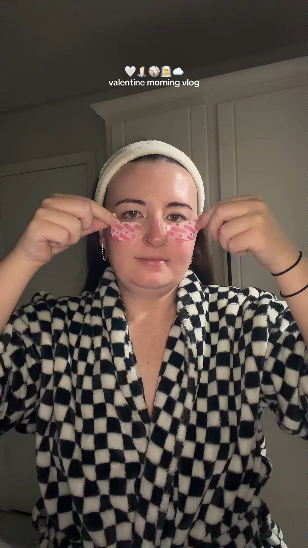 morning vlog, GRWM, morning routine, morning GRWM, skincare, makeup 

#LTKmorningroutine #LTKgrwm #LTKselfcare