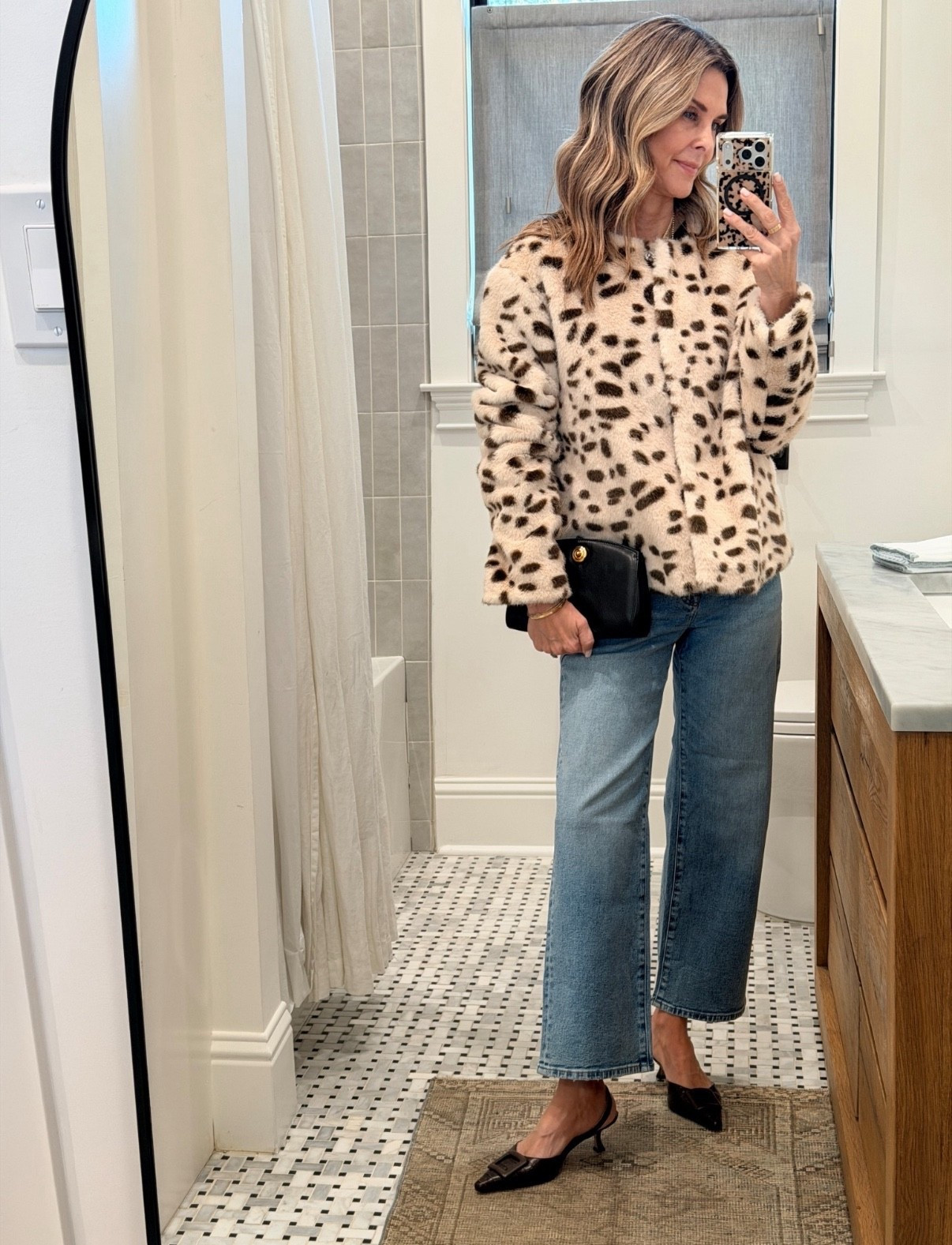 Love this faux fur coat from Target! The print and cut are a little more clic and dressy. TTS 
-Madewell jeans. TTS I’m 5’6”


#LTKOver40 #LTKootd
