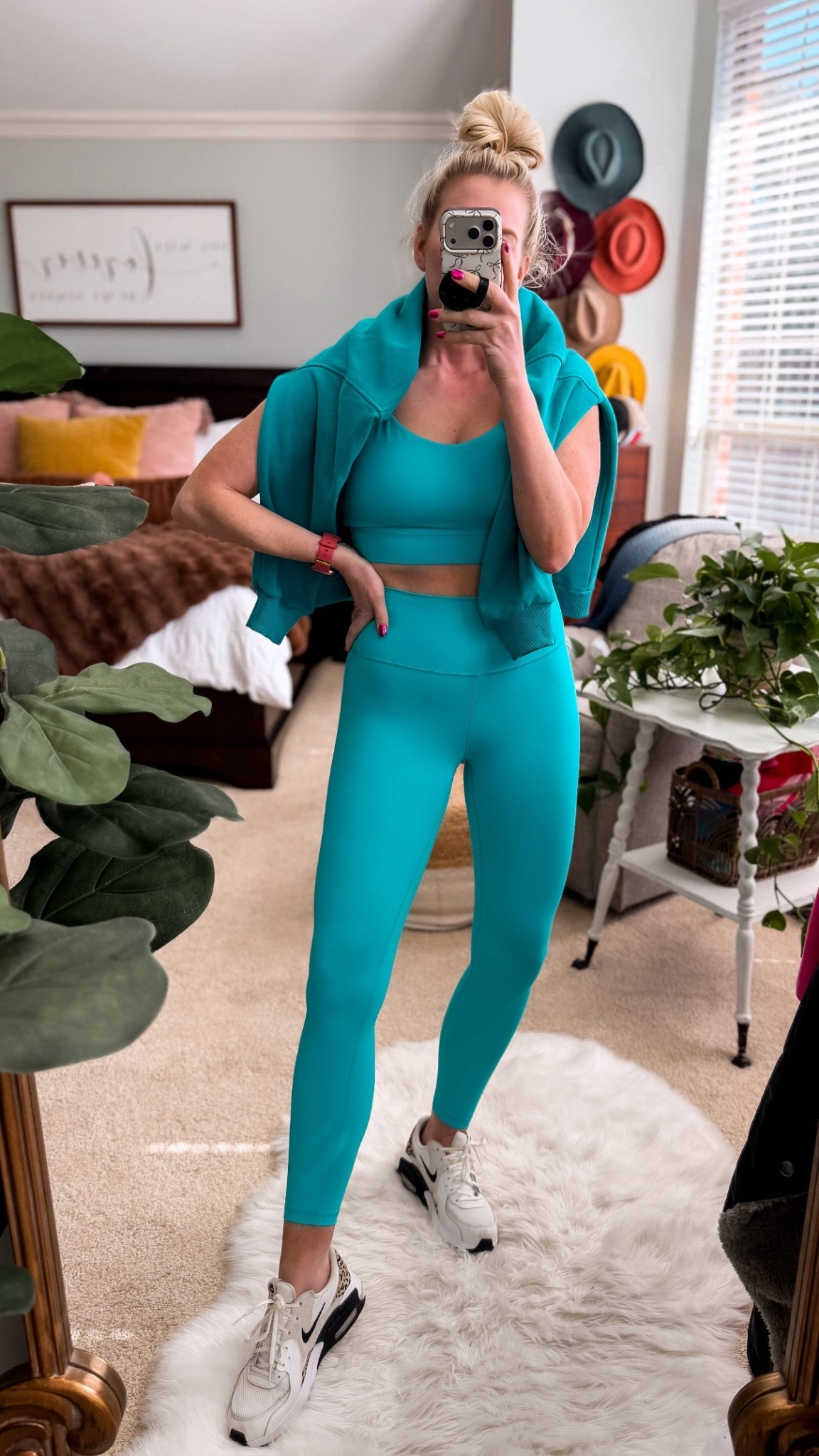Lululemon look for less on Amazon 
Workout outfit 
Both pieces fit tts

#LTKfitnessgoals #LTKOver40 #LTKActive