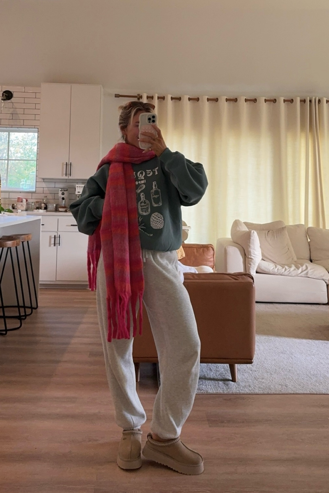 Scarf I linked from Amazon looks like it exactly the same! 

#LTKSeasonal