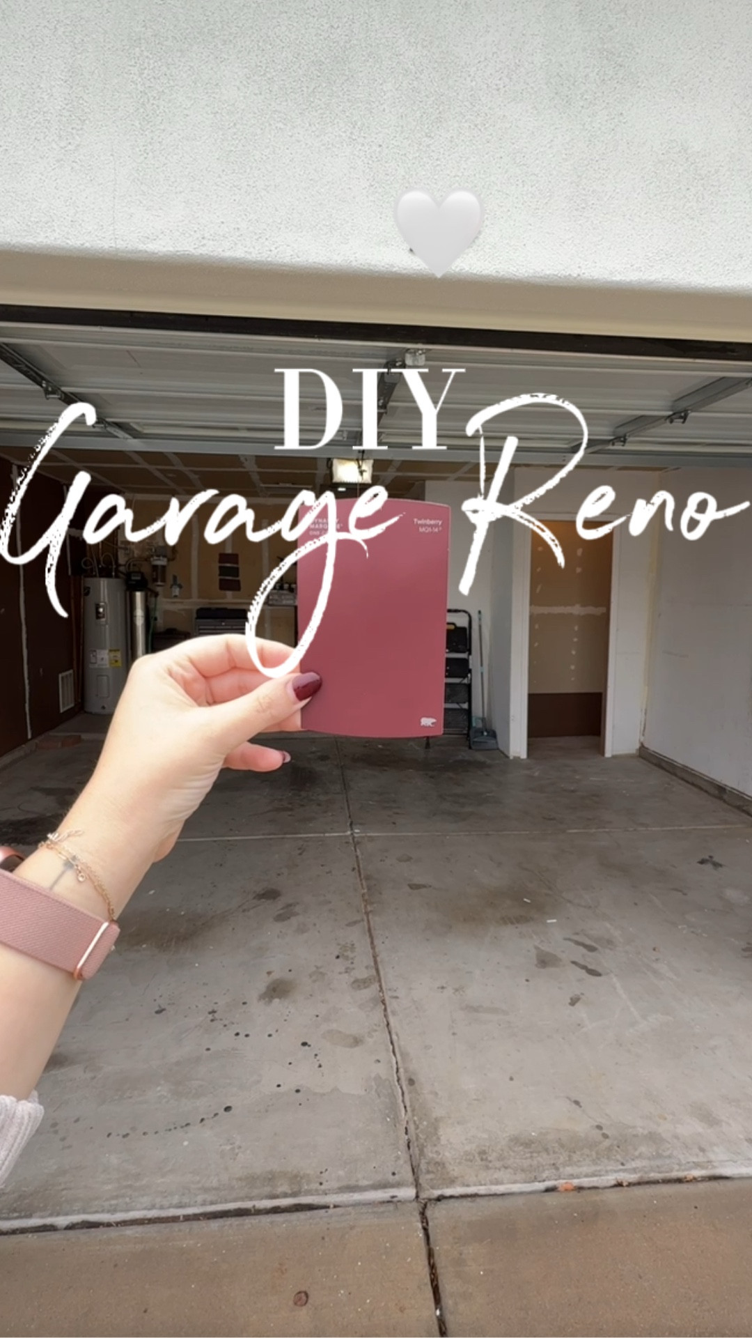 When the internet says do black paint. Go with your vision instead. ♥️⚡️