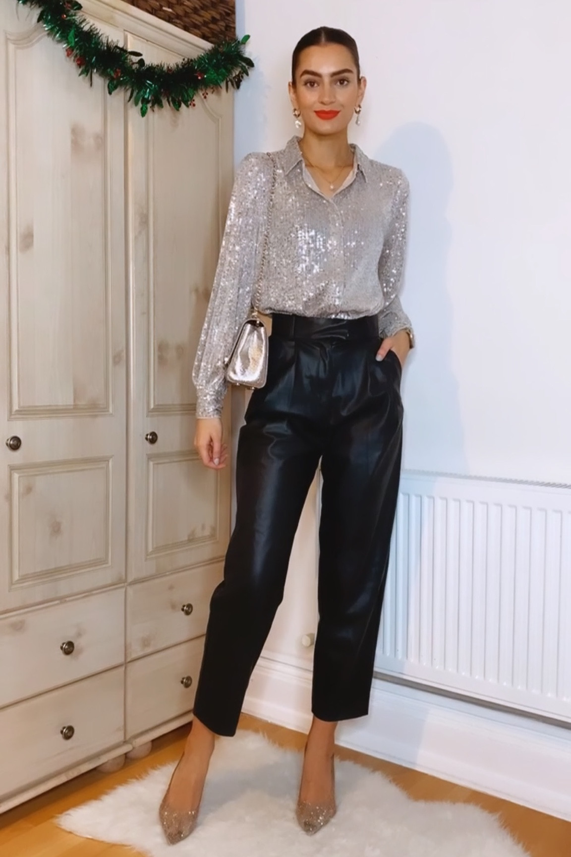 Sparkle season party look✨

Sequin shirt, high waist leather trousers, sparkly heels, glitter bag, red lipstick

#LTKHoliday #LTKstyletip #LTKSeasonal