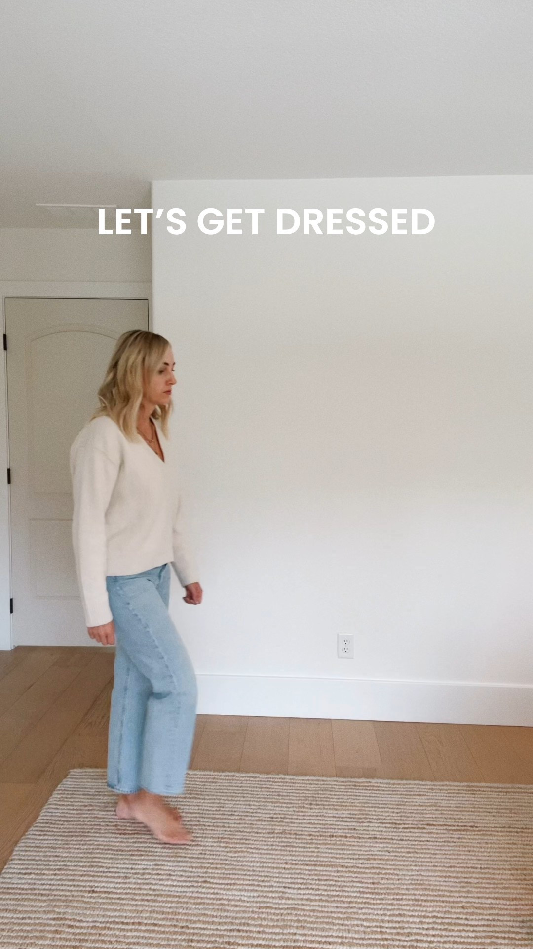 I fell in love with this oversized blazer from H&M and the price tag of only $45. I love it paired with a V-neck or crewneck sweater, some light wash jeans and my favorite new shoes.