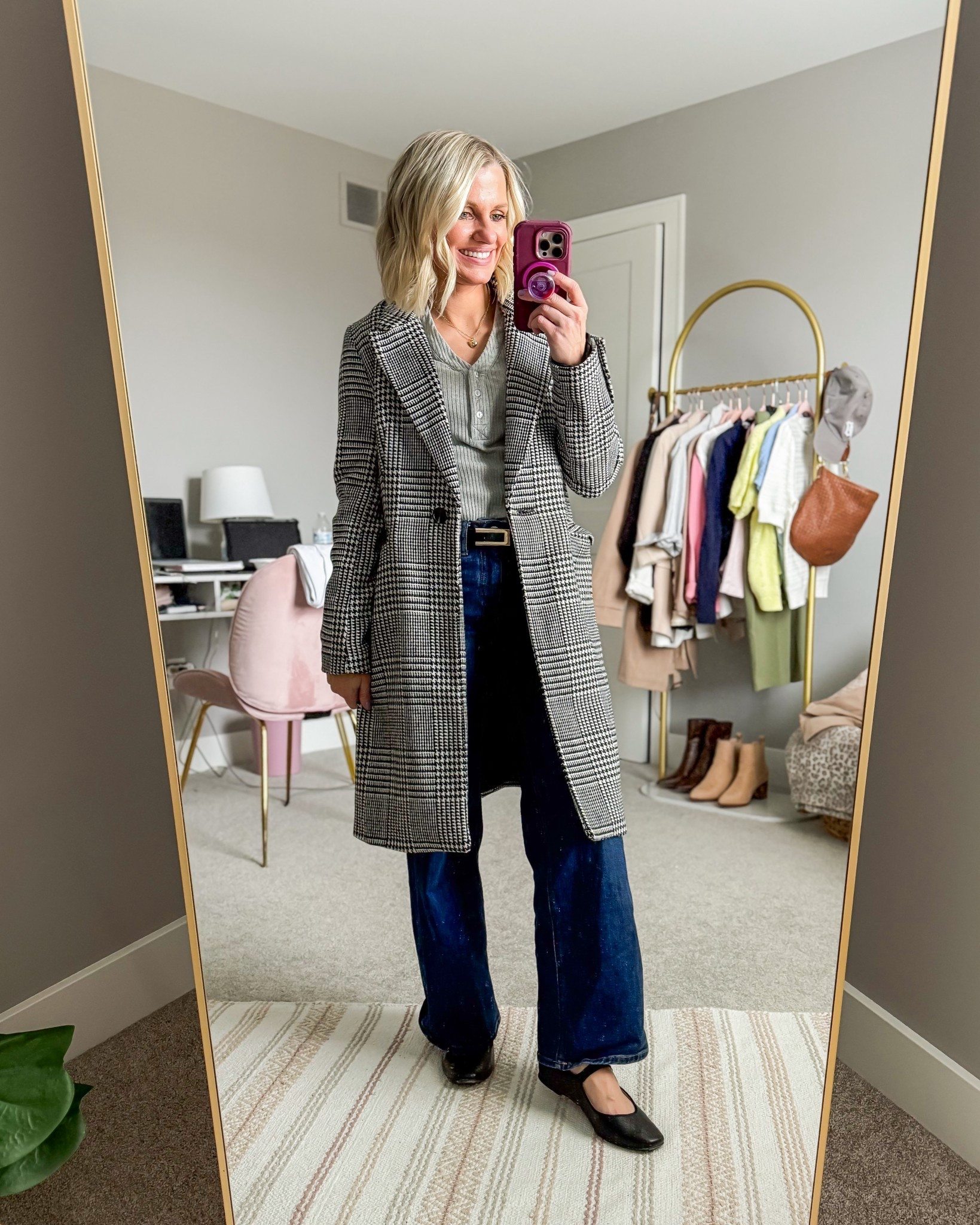 What I wore this week! 
Coat- old, linked similar 
Top from @Gibson xxsmall (code: THRIFTWIFE10)
Jeans from @Quince 25/28"

#LTKPetite #LTKootd #LTKOver40