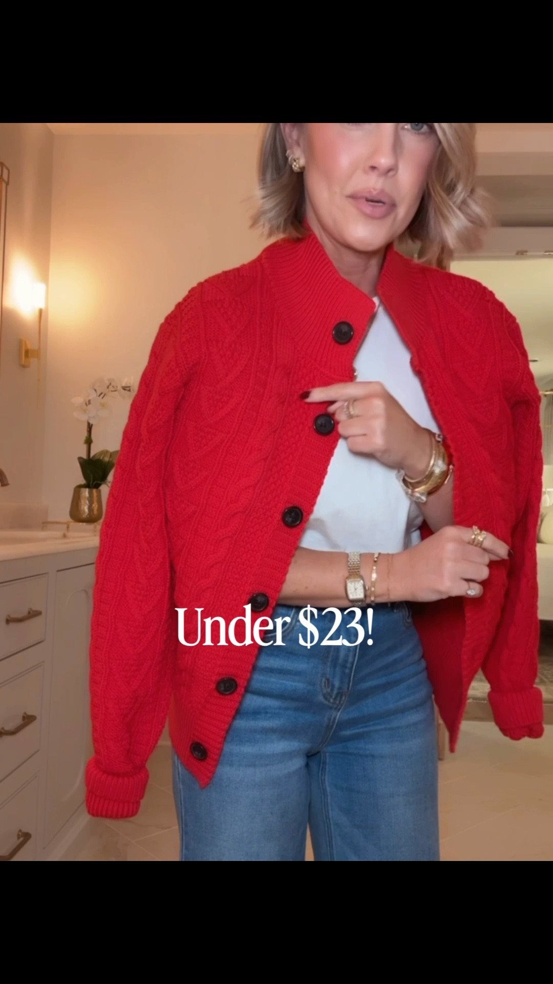XS cardigan / XS tee / 24 jeans (30”) / flats are true to size / Tote bag - Hazelnut size medium