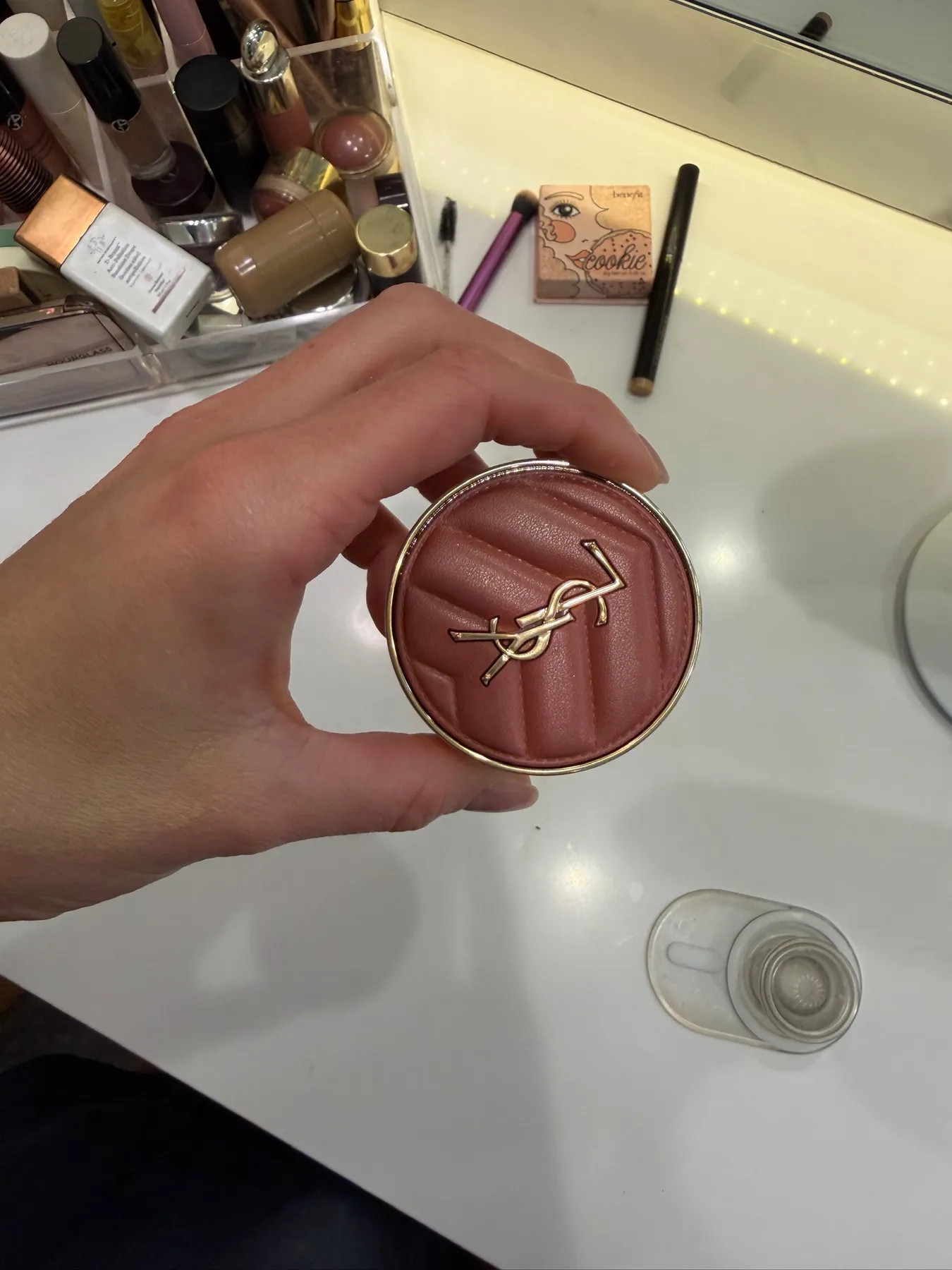 I've been obsessed with this Yves Saint Laurent blush lately—it gives the prettiest summer glow. 🌸


 

 #LTKgrwm #LTKselfcare #LTKBeauty