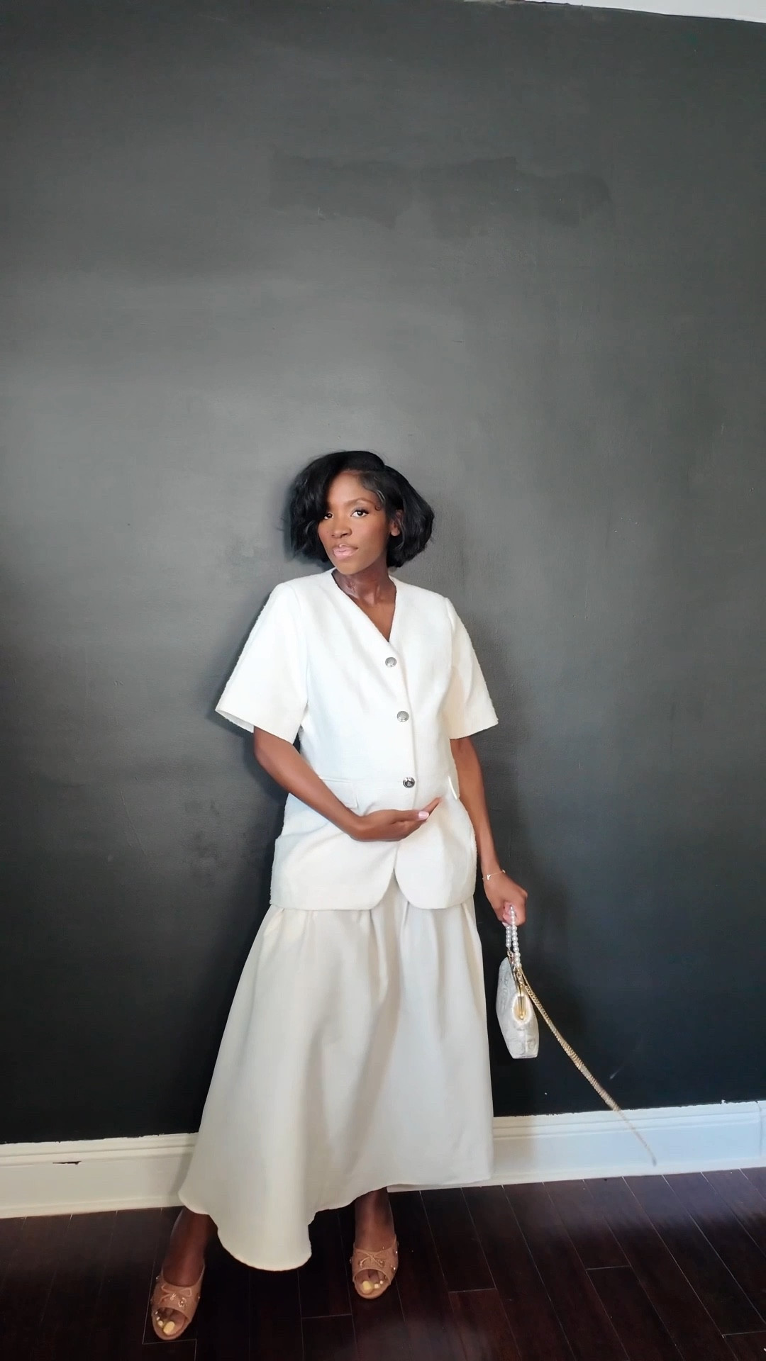 A monochrome moment 🤍🤎

#LTKShoeCrush #LTKBump #LTKSummerEdit