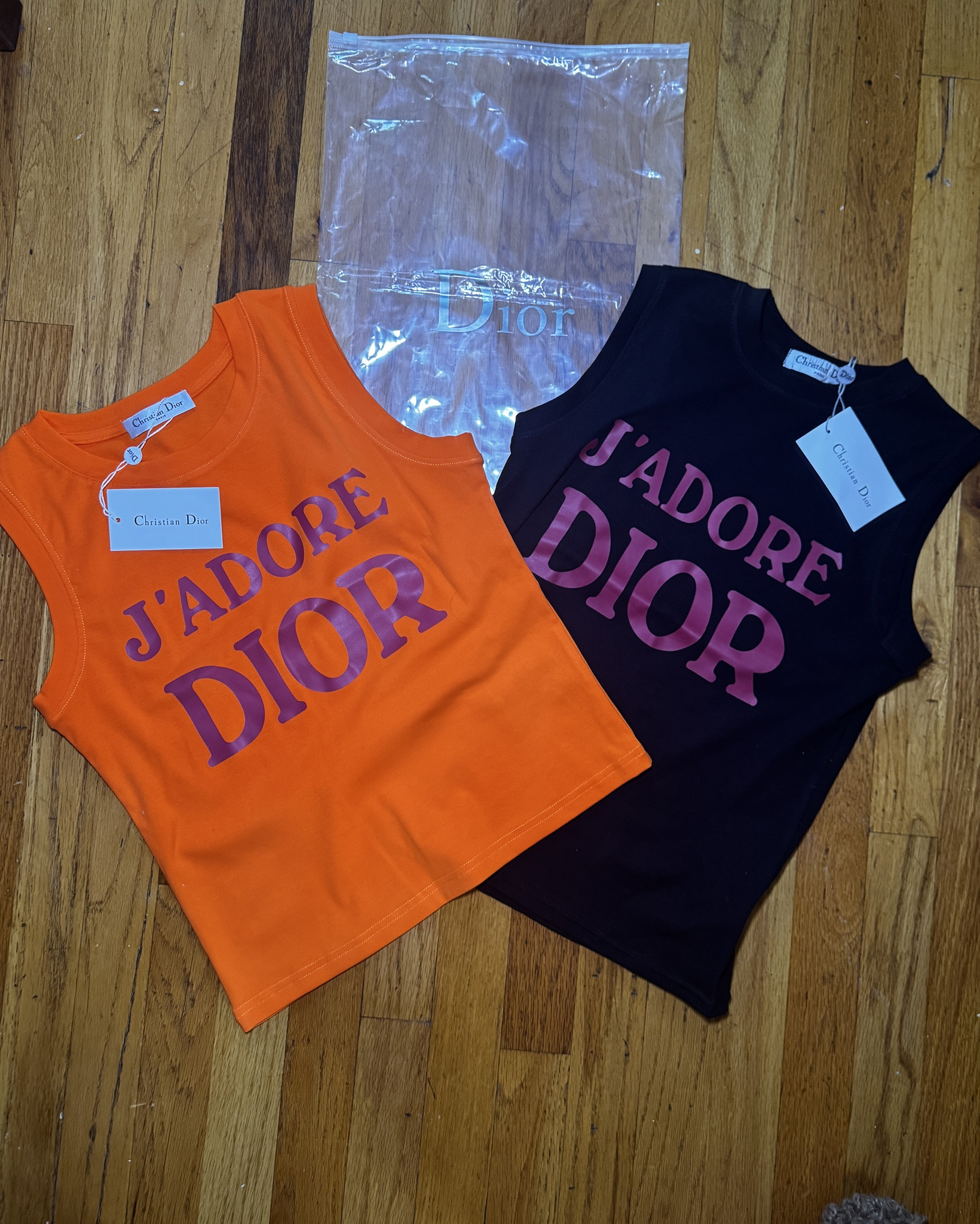 These tanks are perfect! Fit, fabric, everything 🤌🏽

#LTKFindsUnder50 #LTKStyleTip