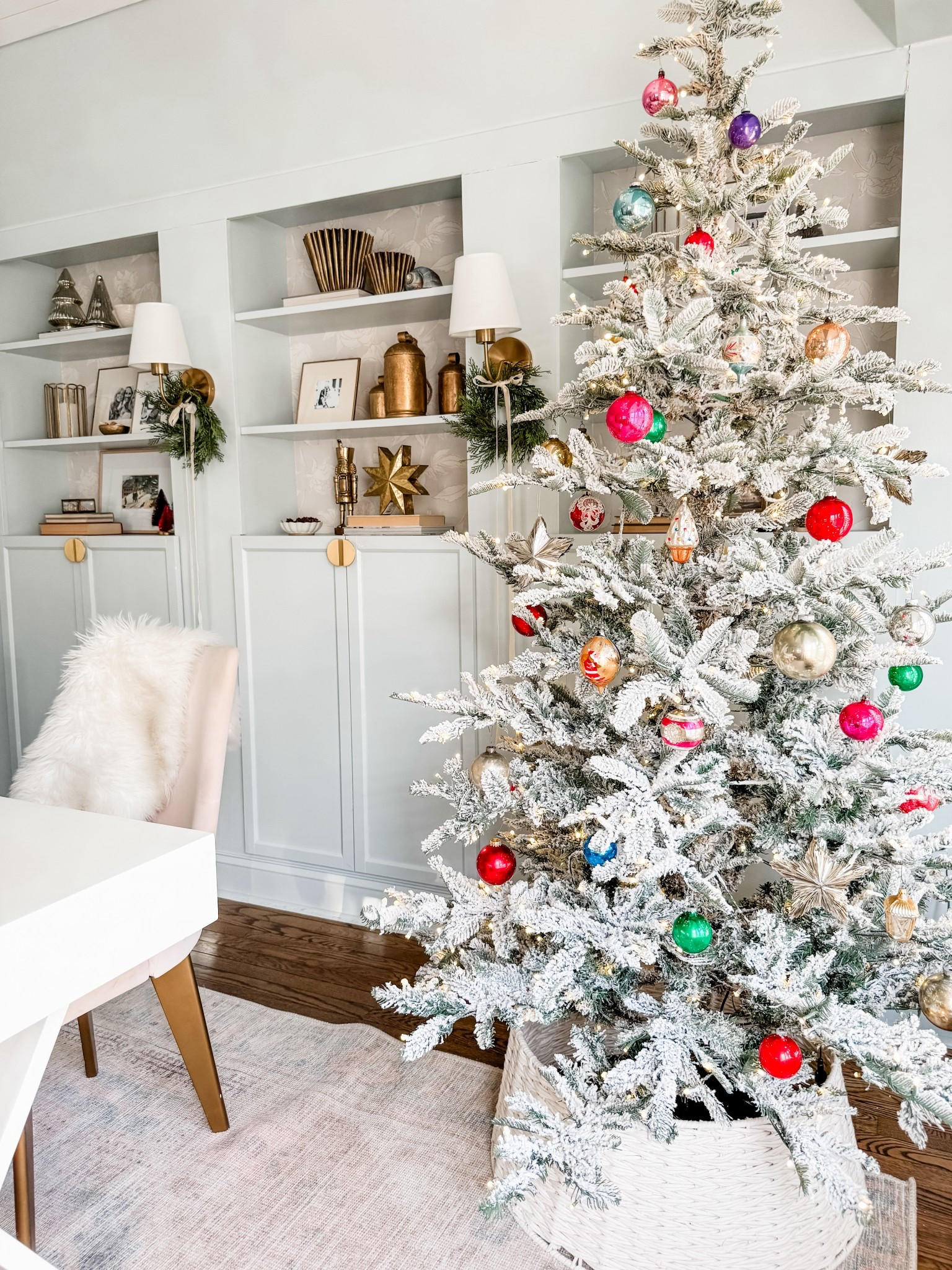 King of Christmas tree
Flocked Christmas tree
Gold wall sconce
Rechargeable wall sconce
Non-hardwired wall light
White faux fur rug
Furry throw 
Christmas decor


#LTKSeasonal #LTKHome #LTKHoliday