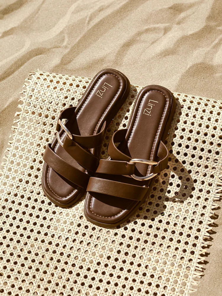 Linzi Cassandra Doppelriemen-Sandalen mit Schnallen-Detail | Next EU