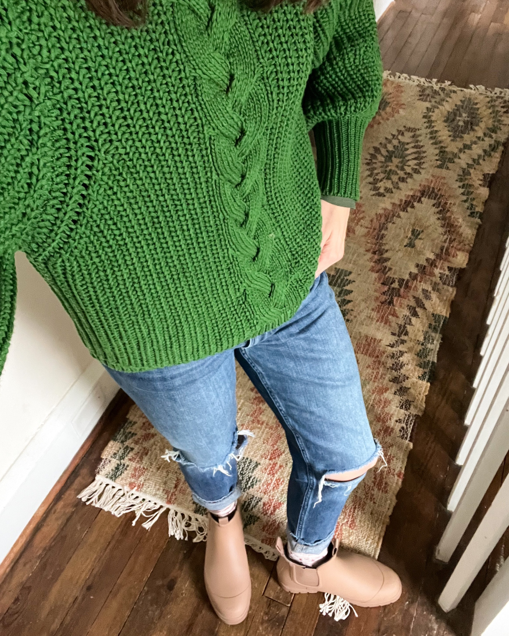 Cozy but put together winter outfit with distressed jeans  

#LTKstyletip #LTKSeasonal #LTKshoecrush