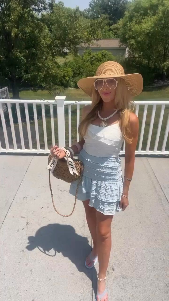 Cute casual summer outfits ❤️❤️

#LTKootd #LTKmomlife #LTKfitnessgoals