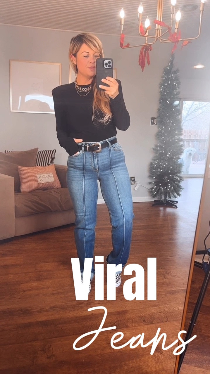 Viral jeans.
Judy bloom jeans 
Amazon jeans 


#LTKFindsUnder50 #LTKSeasonal #LTKCyberWeek
