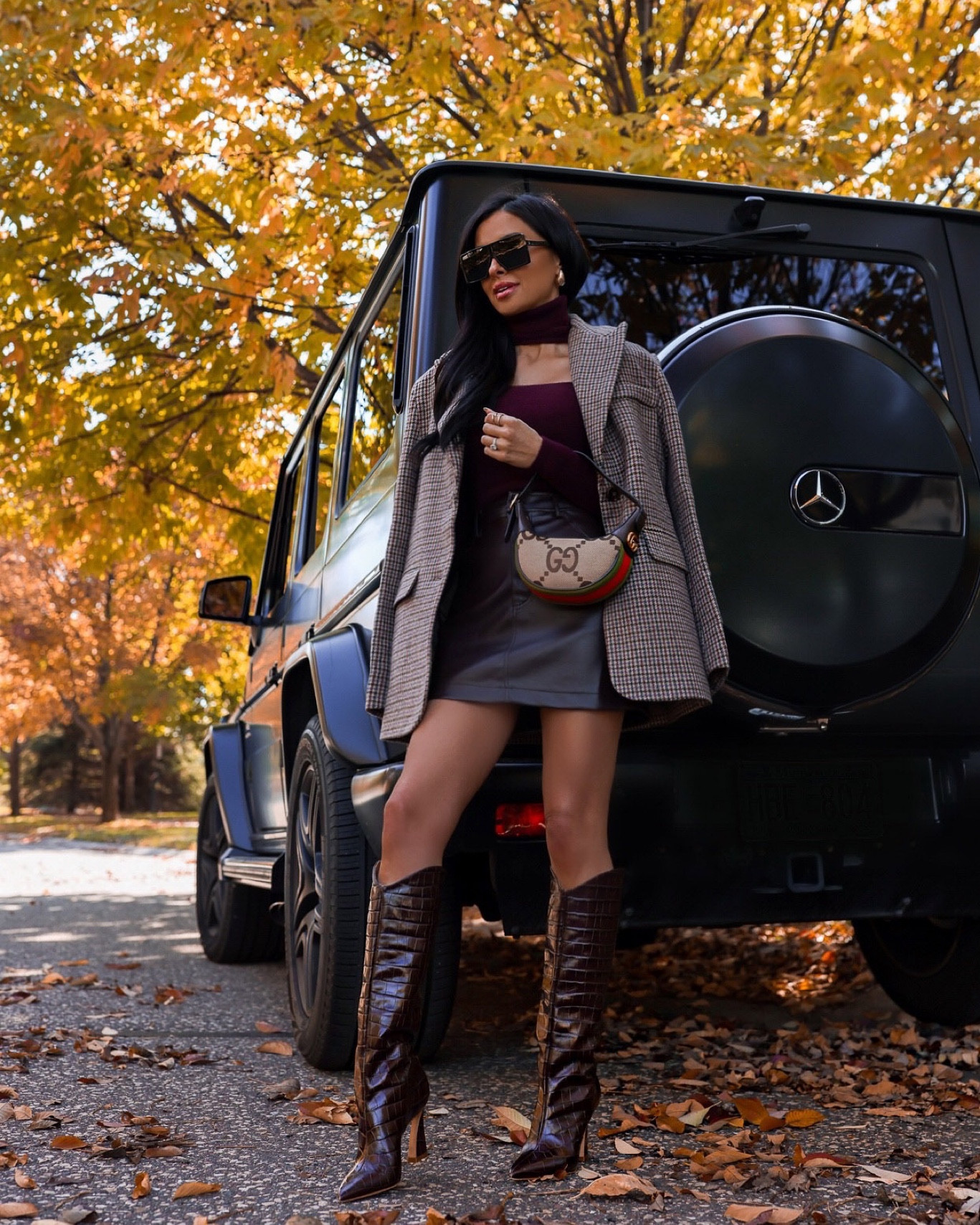 Fall outfit ideas / thanksgiving outfit 
ASTR the label burgundy top wearing an XS 
Shopbop faux leather brown mini skirt wearing an XS
Gucci mini bag
Shopbop plaid blazer wearing an XS




#LTKstyletip #LTKSeasonal #LTKfindsunder100