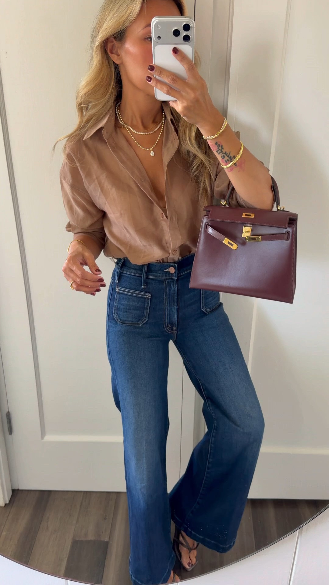 Blown away by these jeans 🥹🥹🥹
Wearing a size 23.

#LTKPetite #LTKOver40 #LTKootd