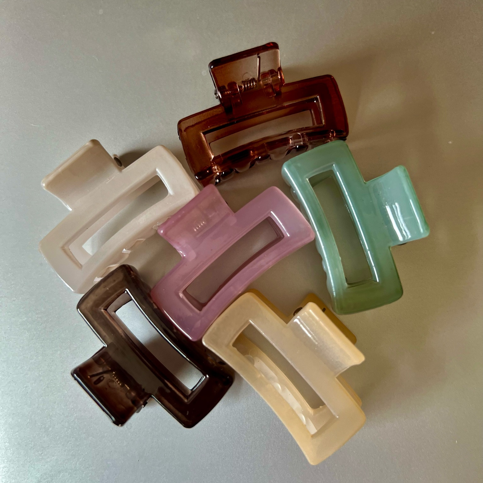 Aesthetic Mini Hair Clips

#LTKBeauty #LTKBacktoSchool