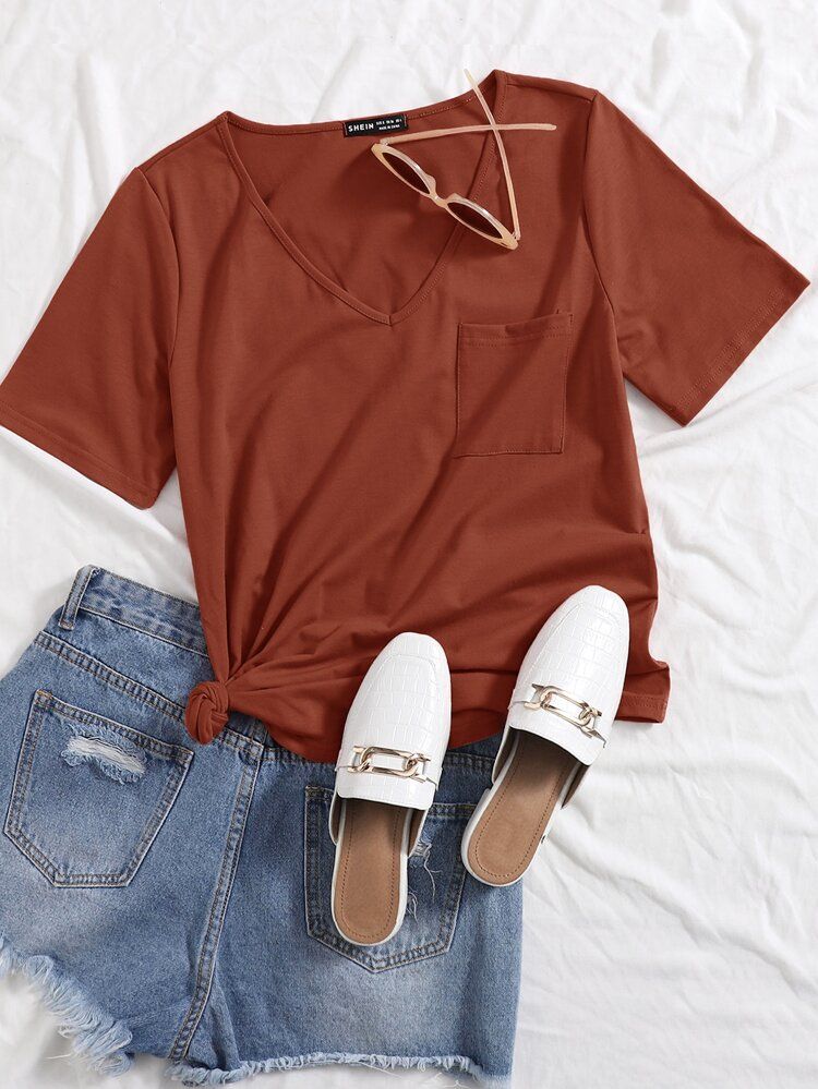 V-neck Pocket Patched Tee | SHEIN