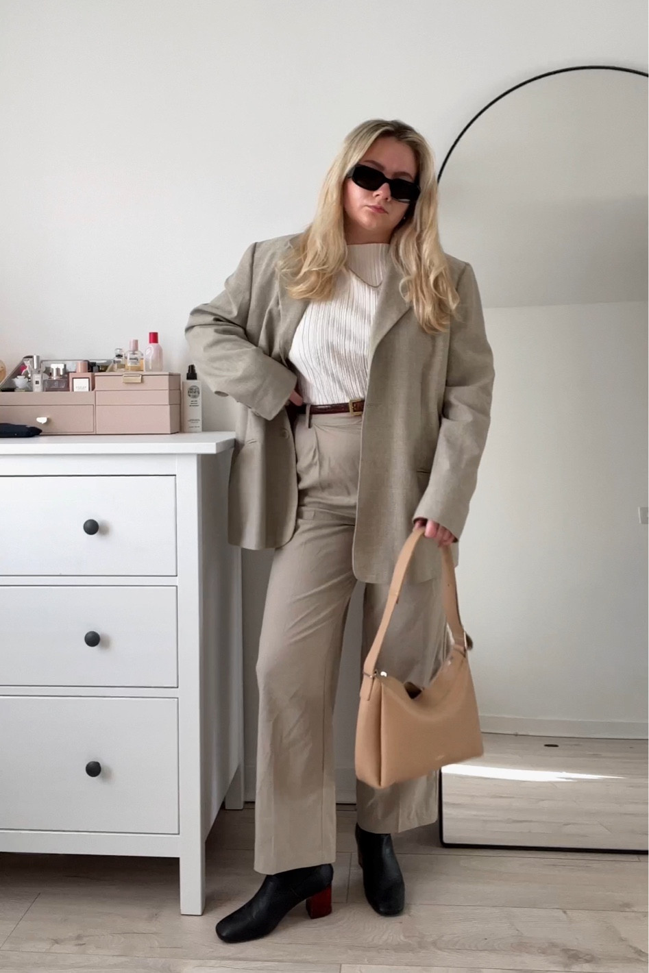 neutral office outfit, beige oversized blazer & straight leg trousers

#LTKstyletip #LTKeurope