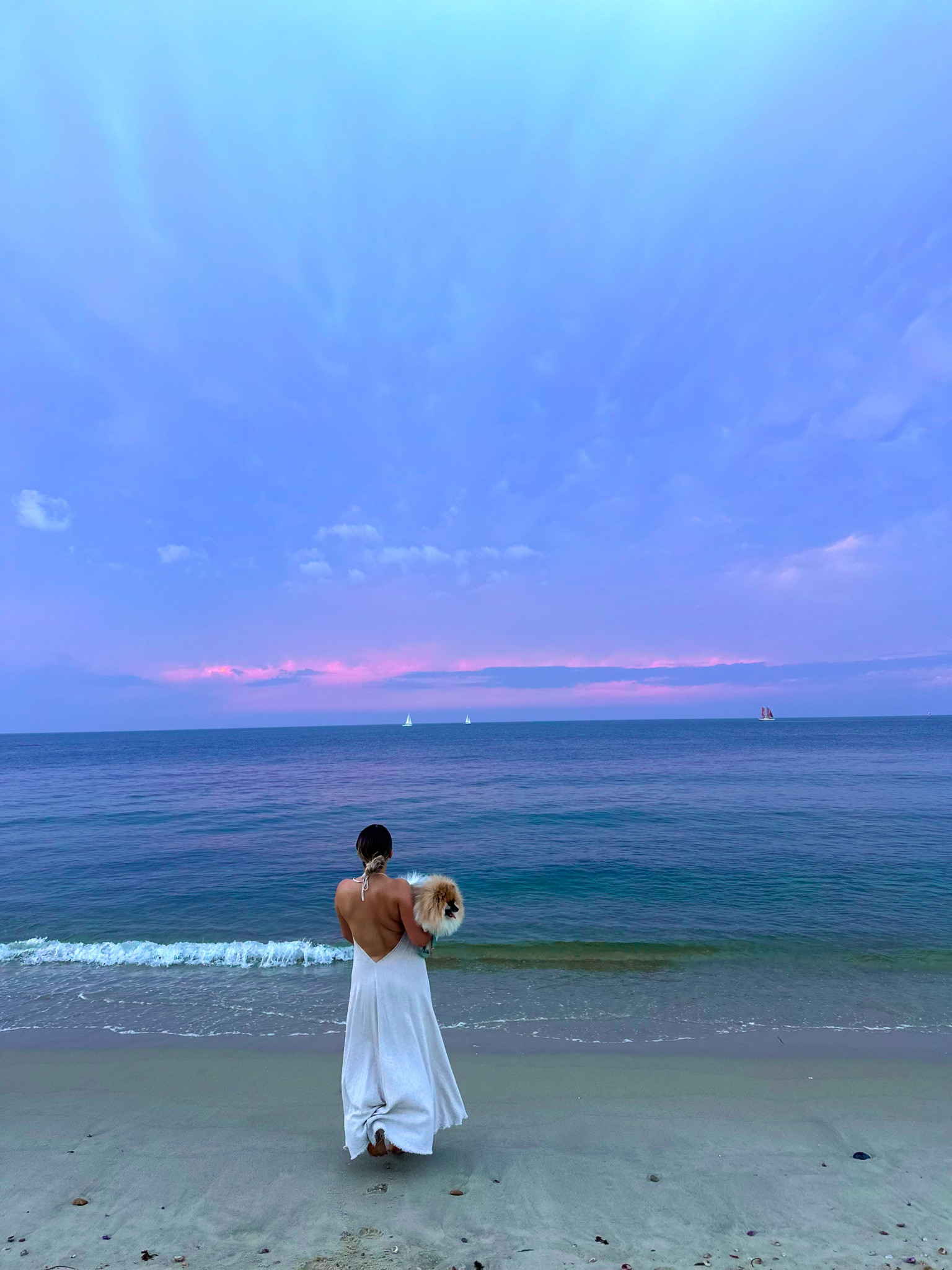 Summer sunsets and sundresses💗✨
Love this comfy Freepeople dress (xs)
#vacation #summer #sundress #backless #halterdress #dress #summeroutfit 

#LTKunder100 #LTKtravel #LTKSeasonal