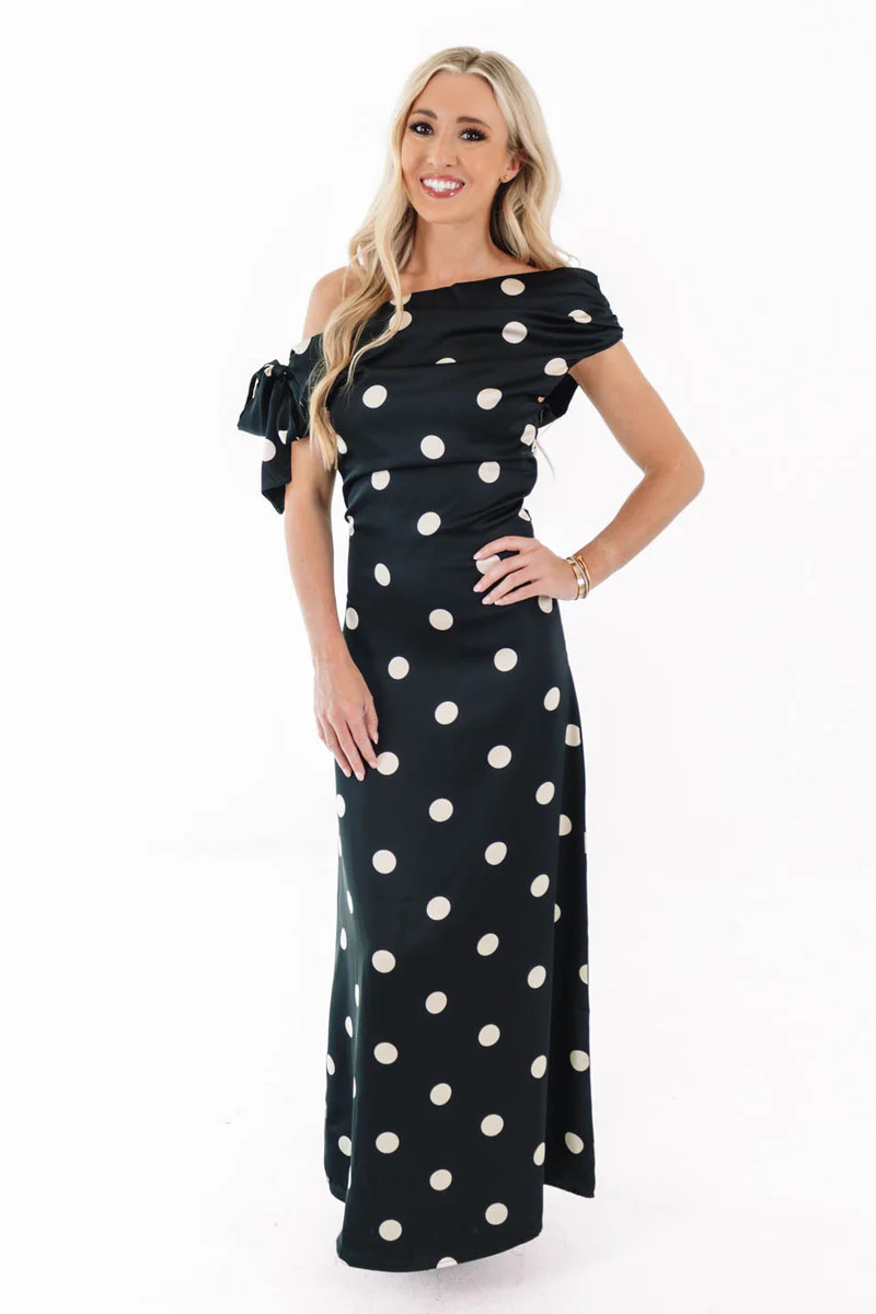 Spotlight Moment Midi Dress - Black | The Impeccable Pig