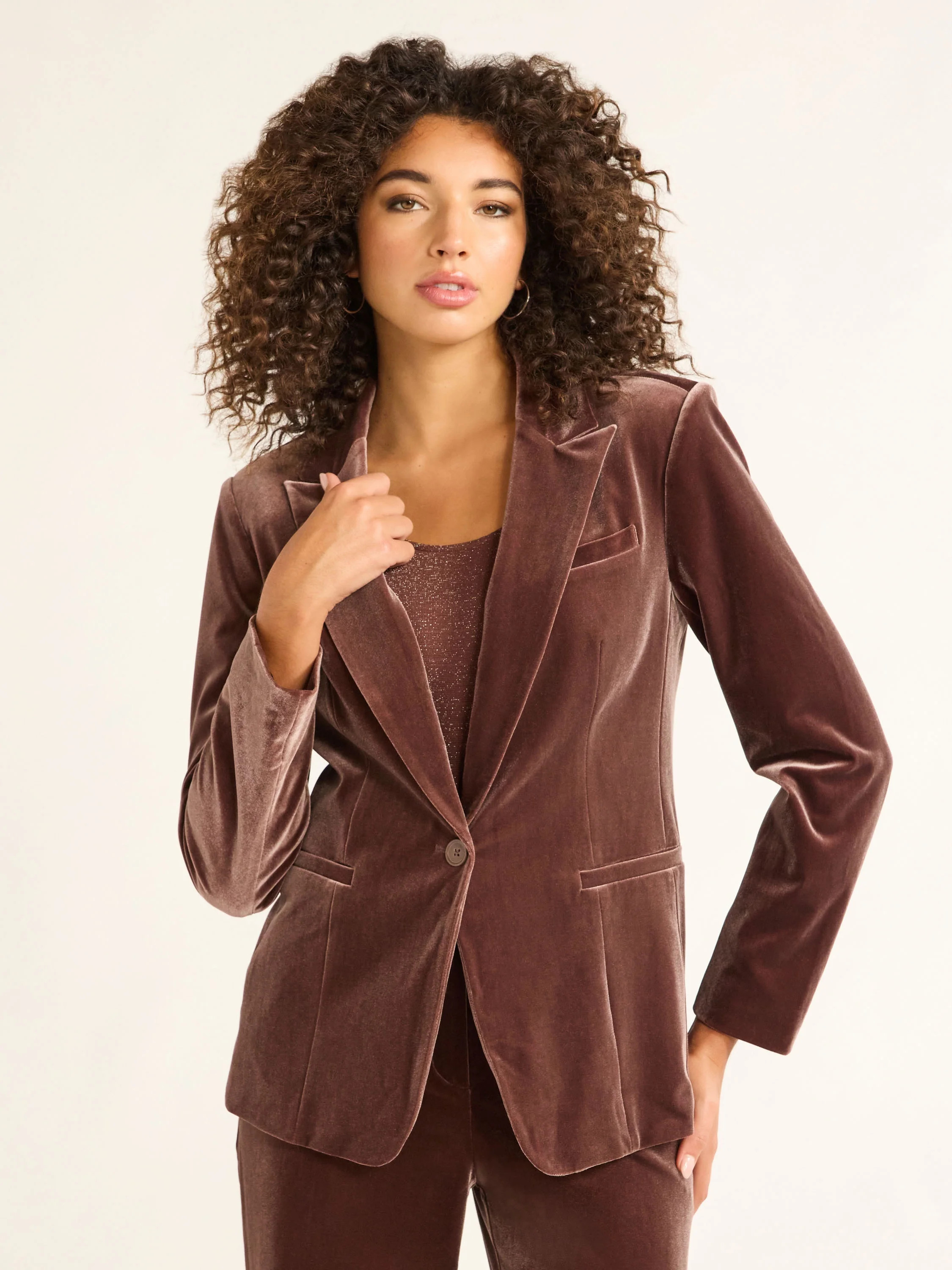 Sofia Jeans Women's and Women's Plus Velvet Single Breasted Blazer, Sizes XS-5X | Walmart (US)