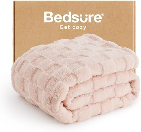 Bedsure GentleSoft Light Pink Throw Blanket for Couch - Super Soft Cozy Blankets Gifts for Women ... | Amazon (US)