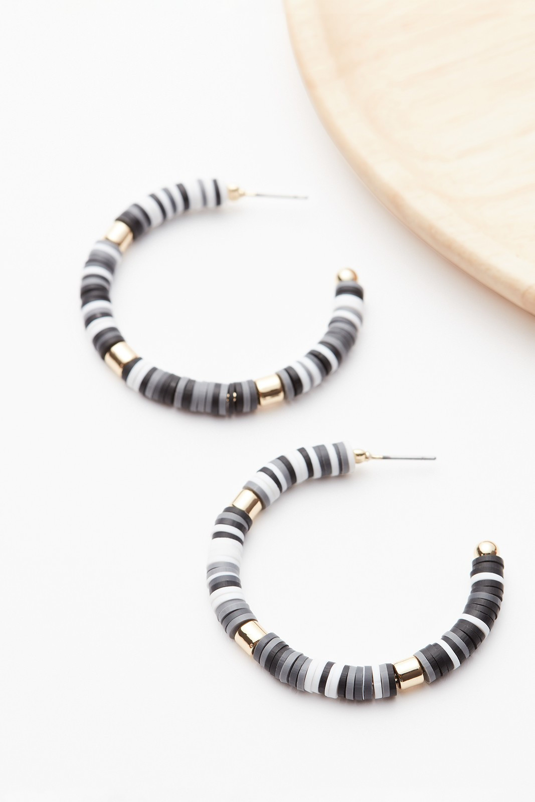 EVEREVE Jackie Sequin Hoop Earring | EVEREVE | Evereve