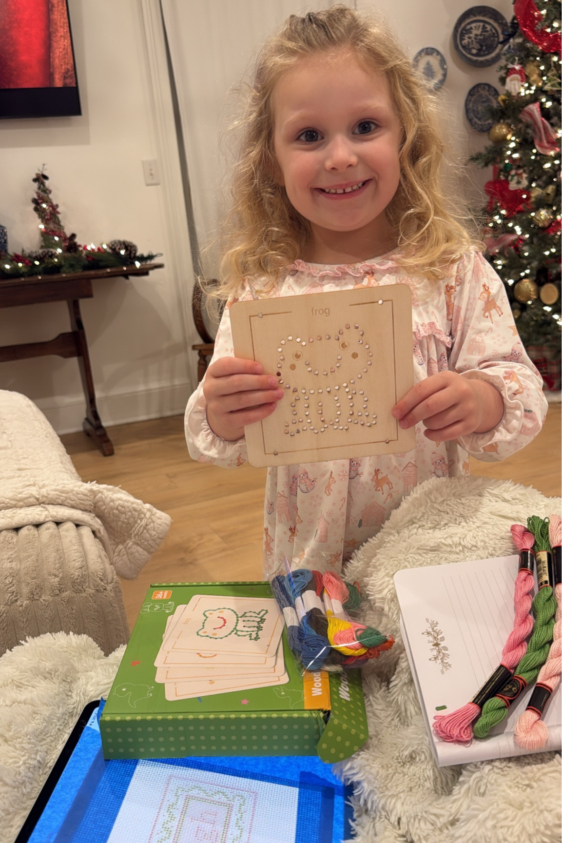 Toddler needlepoint! Gift ideas🩷 #christmas #

#LTKfindsunder50 #LTKkids