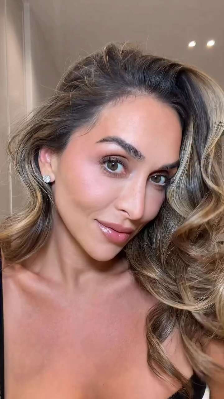 a little grwm 

 #LTKgrwm #LTKBeauty