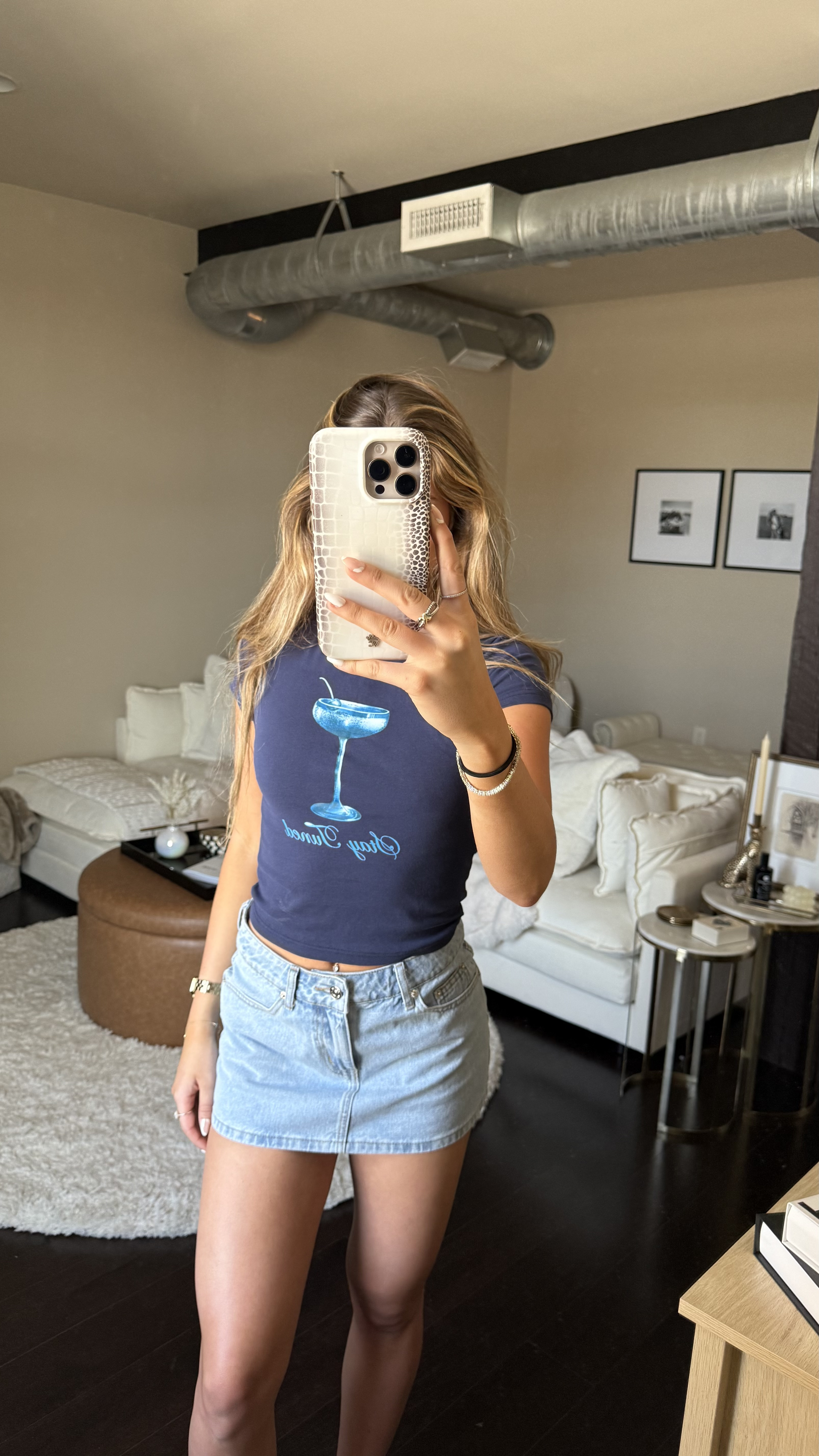 Baby tee 

#LTKBeauty #LTKTravel #LTKHome