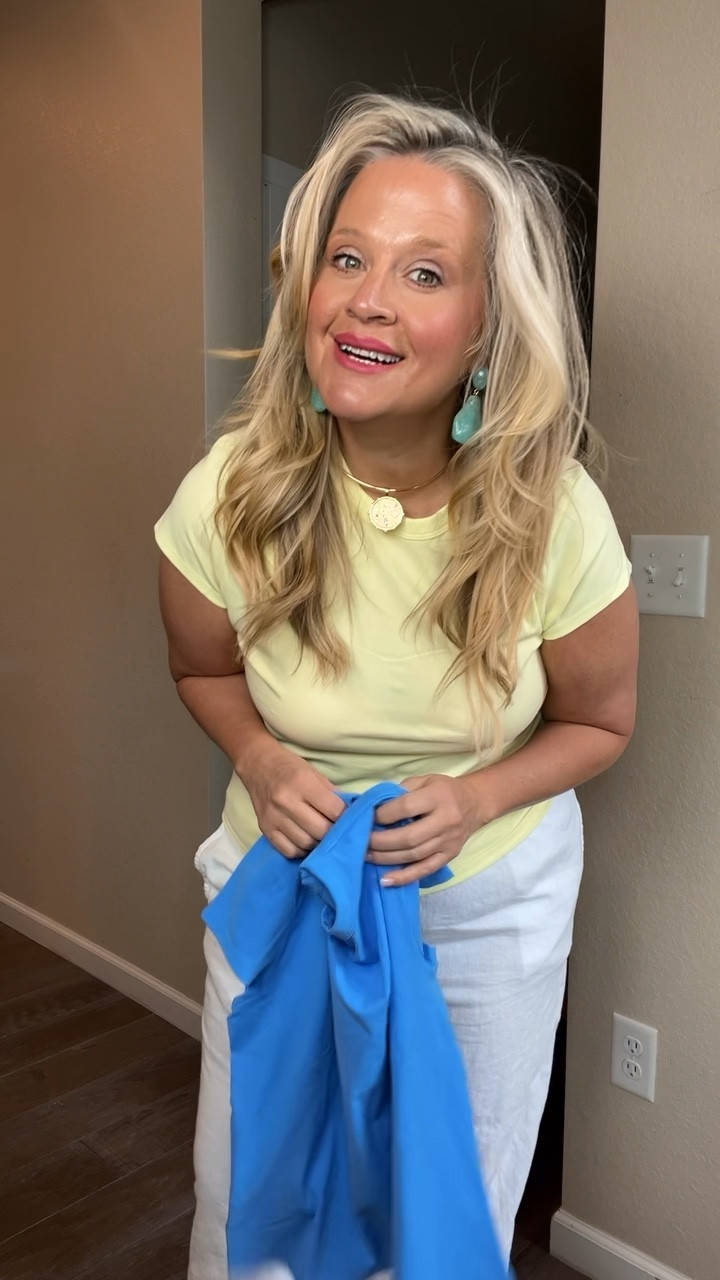  ✨Tap the bell, save and ❤️ for over 40 fashion, midlife style, midsize fashion and luxury looks for less. 

⬇️Sizing information:
Wearing large, will shrink a litttle after wash
(Size up if in between sizes.) 

I can’t feel cute or confident with this hormonal belly…
until I found pieces that actually work with it 🤍

These anti-pooch looks don’t squeeze, cling, or fight your body
they skim, drape, and hit in the right place

And every single one is under $40 🙌

👑"Helping you look good, feel good!" - Lindsey Denver

Spring looks, Midlife style for real women who want to feel confident again. Over 40 fashion and over 50 style that works with changing bodies, perimenopause shifts, and real life. Think midsize fashion, Gen X style and up, body confidence, and mom outfits that feel polished, comfortable, and elevated...because style over 45 and over 50 should feel effortless, not stressful. 


Follow my LTK @Over40andmidlife on the @shop.LTK app to view this post and get my exclusive app-only content!

#liketkit #LTKMidsize #LTKOver40 #LTKPlusSize
@shop.ltk
https://liketk.it/63z3v