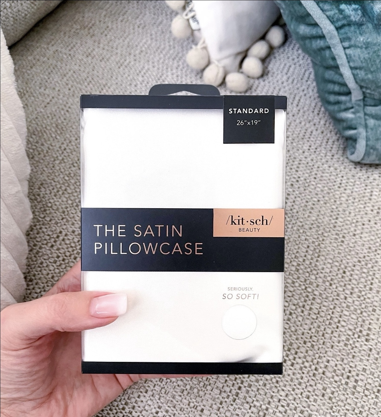 Satin pillow cases from Kitsch on sale. Reg.$20, now $14. Great gift idea. 





Kitsch satin pillow case, Black Friday sale 


#LTKBeauty #LTKSaleAlert #LTKSeasonal #LTKGiftGuide #LTKHoliday #LTKCyberWeek