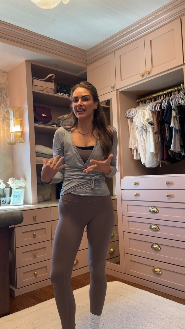 Such a good find✨ under $20 & comes in so many colors from amazon

#LTKSaleAlert #LTKootd