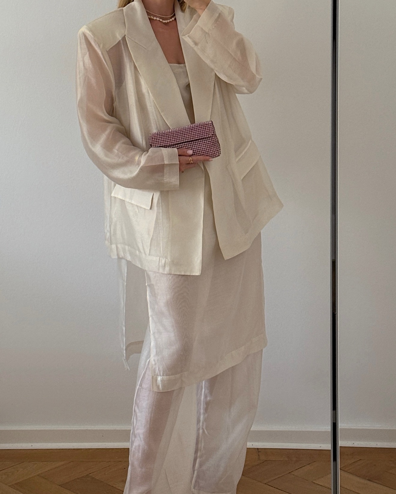 semi transparent oversized suit look with a plush of glittery pink for a summer dinner aperitivo 

#LTKstyletip #LTKdeutschland #LTKeurope