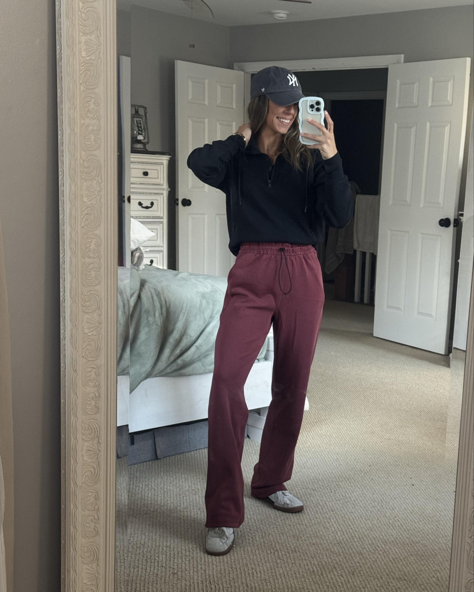 What I ACTUALLY wore last week as a SAHM - nothing fancy, just easy, cozy basics getting me through drop offs, errands, and the mom chaos 😵‍💫

Everyday outfits | easy outfits | effortless outfits | mom outfits | sweatpants | baseball hats | fall outfits | winter outfits | realistic outfits | casual outfits | cozy | comfortable | relaxed 

#LTKmomlife #LTKootd #LTKdayinmylife