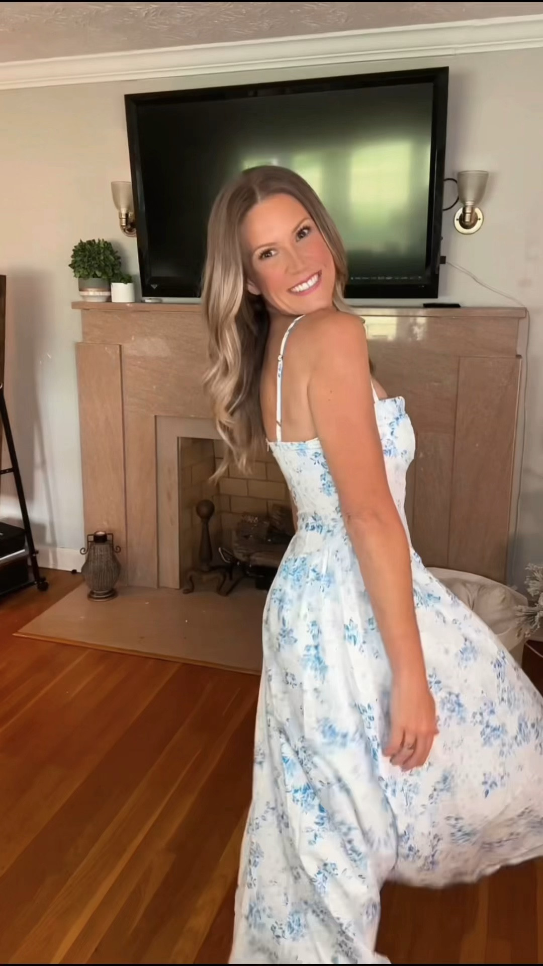 2 summer outfit inspo’s from Amazon that are absolutely darling! The two piece set can be dressed up or down and the sundress is perfect for vacay! 


#LTKtravel #LTKfindsunder50 #LTKstyletip
