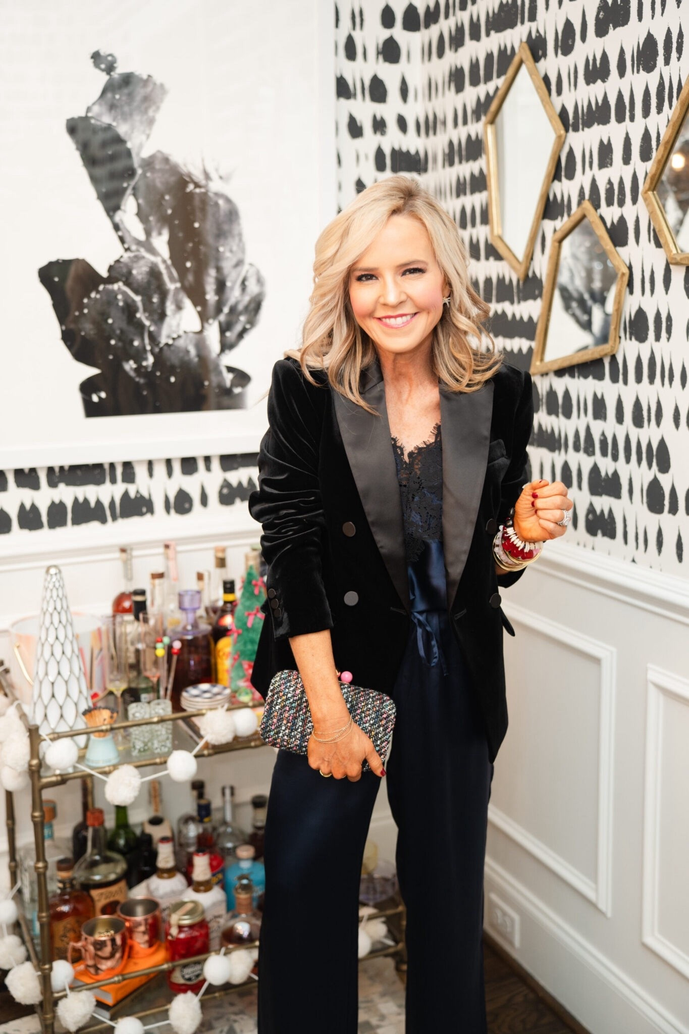 because navy + black is ALWAYS  a power color combo = the perfect festive fit for the holidays and it’s all on sale || wearing XXSP in top, pants and blazer • 

#LTKSeasonal #LTKHoliday #LTKOver40