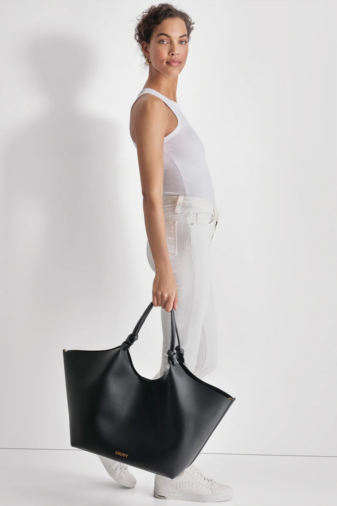 PAULA LARGE COMMUTER TOTE | DKNY