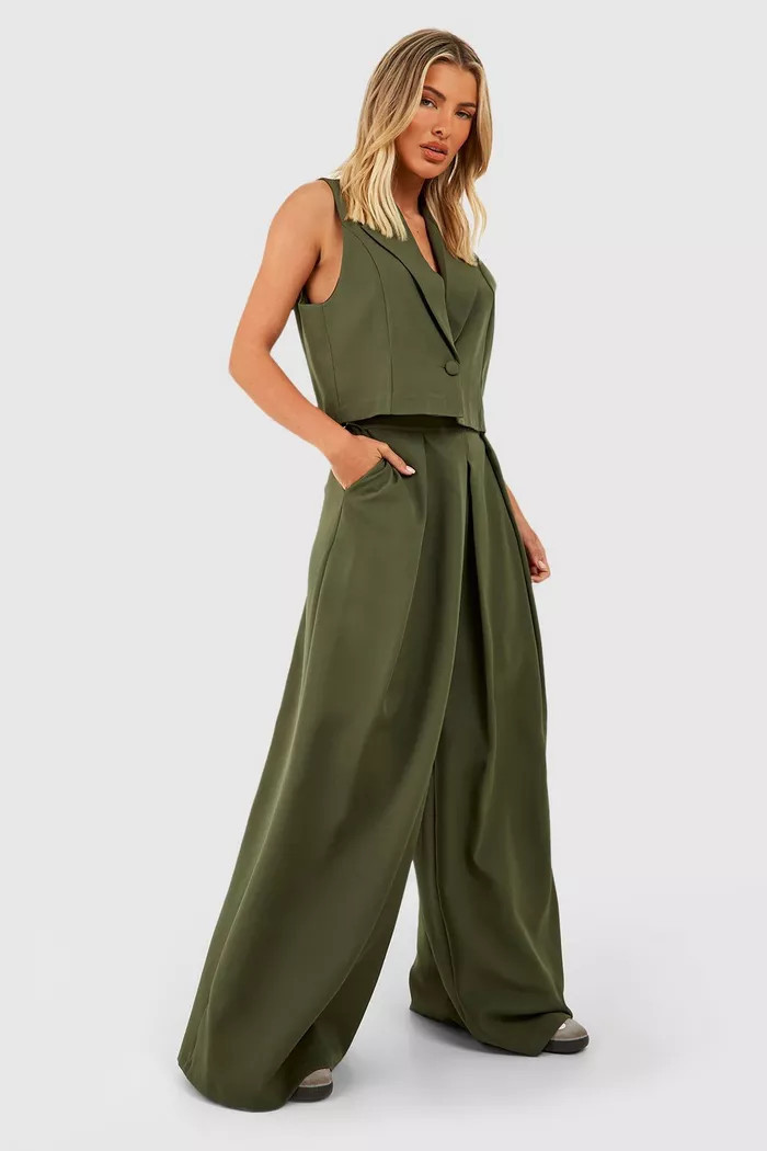 Pleat Front Wide Leg Dress Pants | boohoo (US & Canada)