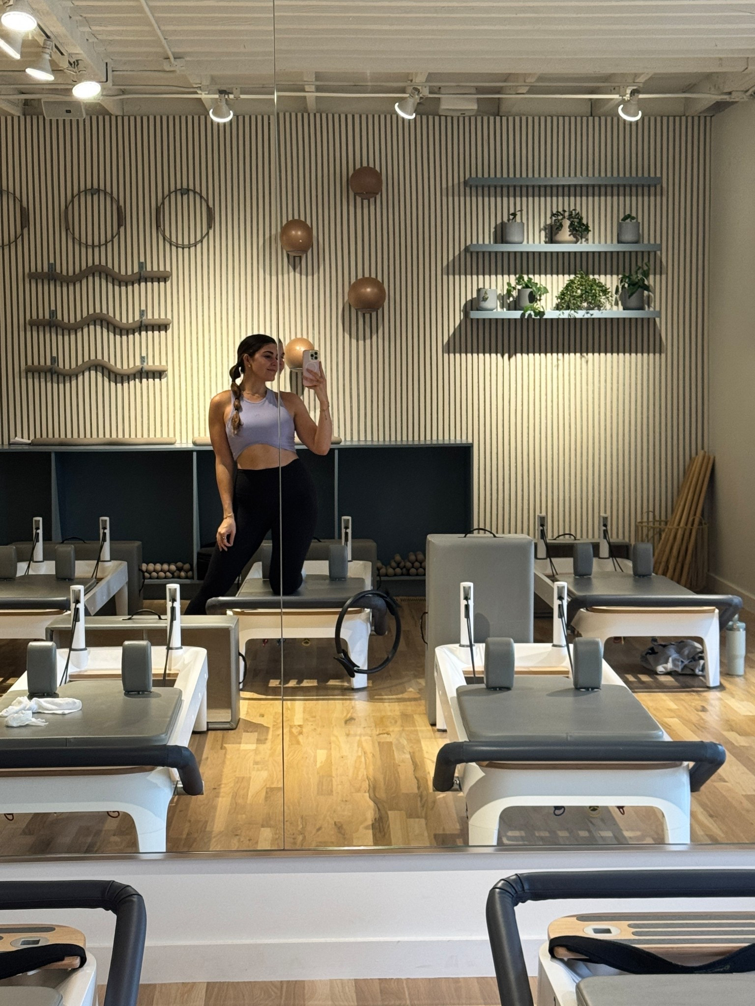 one year pilates-versarry 💅

set sculptflex tank, lululemon align leggings

#LTKTravel #LTKActive #LTKFindsUnder50